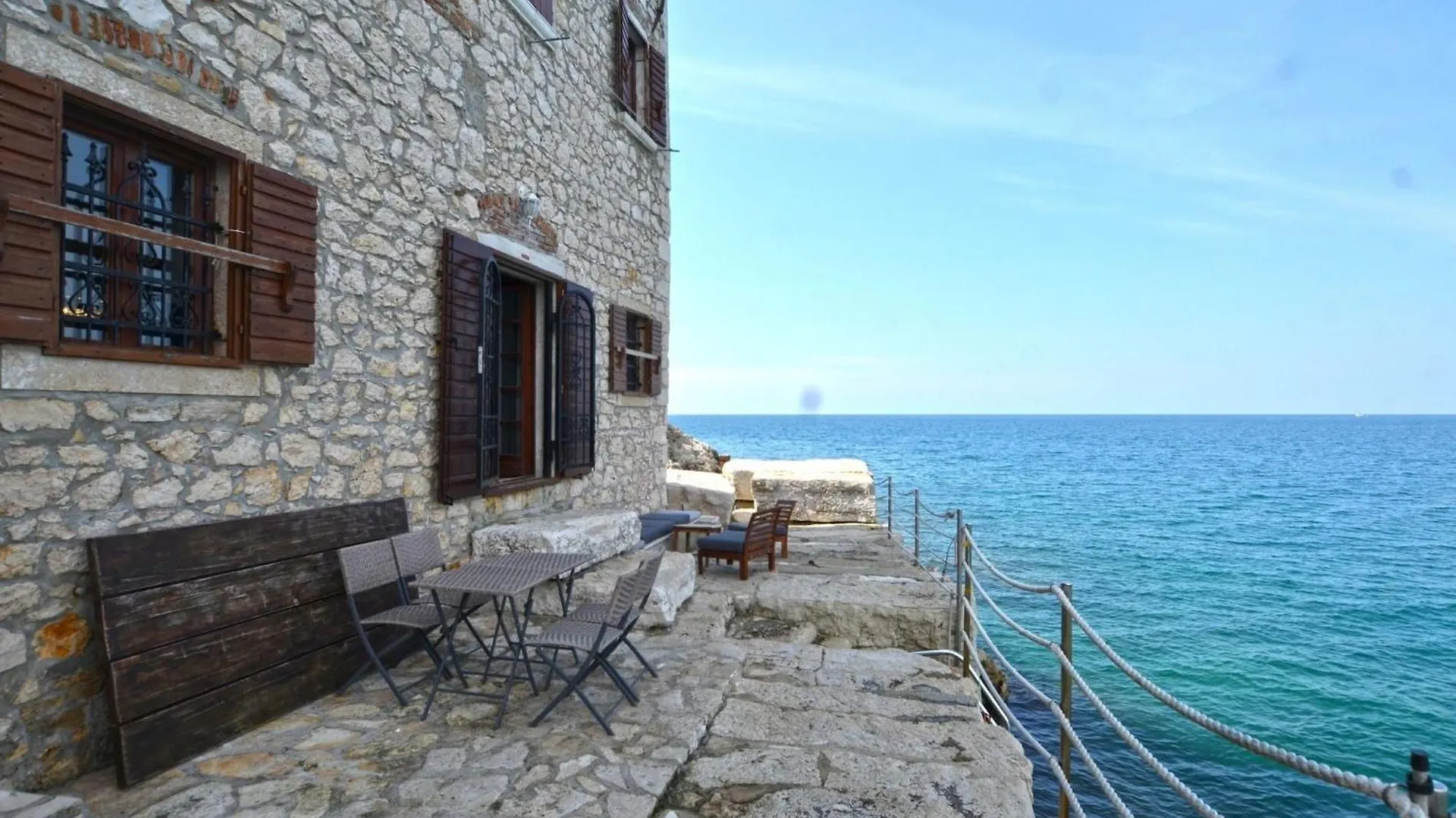 Waterside Cove Oasis Apartment Rovinj - One Bedroom Apartment With Sea View