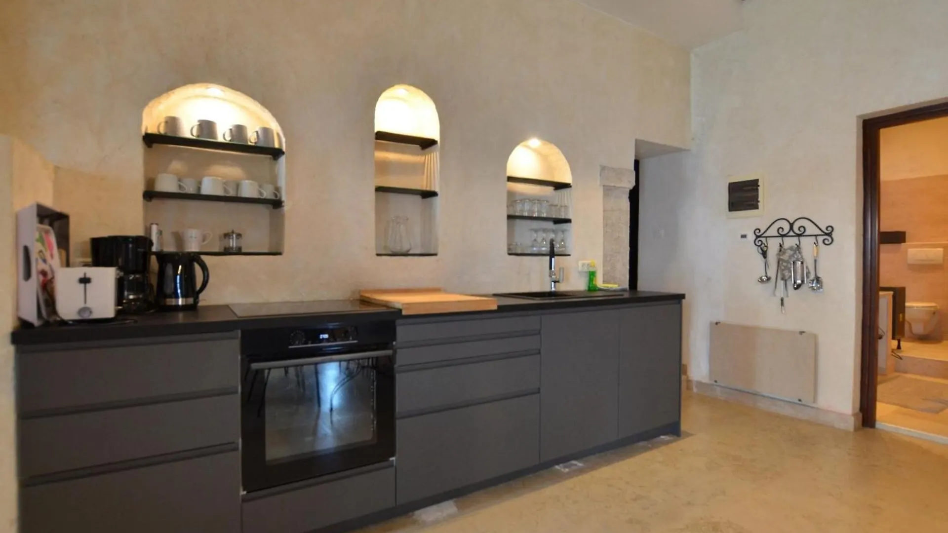Waterside Cove Oasis Apartment Rovinj - One Bedroom Apartment With Sea View